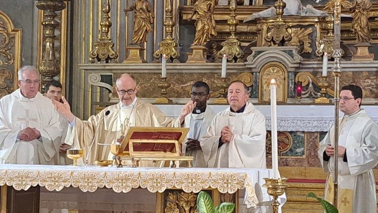 Santa Misa por la Paz y Desarrollo de Cuba