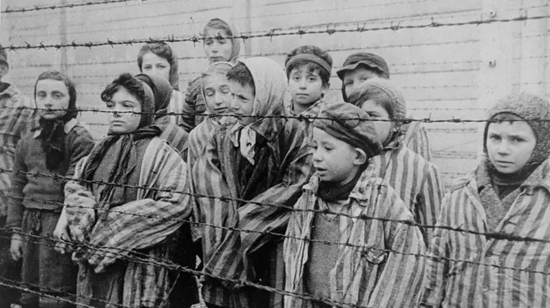 El horror de Auschwitz: Ana Frank, los crímenes na