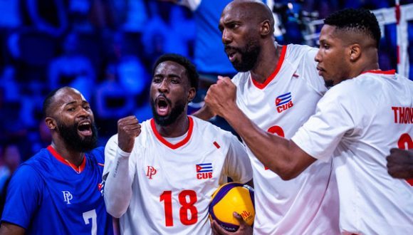 La selección cubana de Voleibol. Foto: FIVB