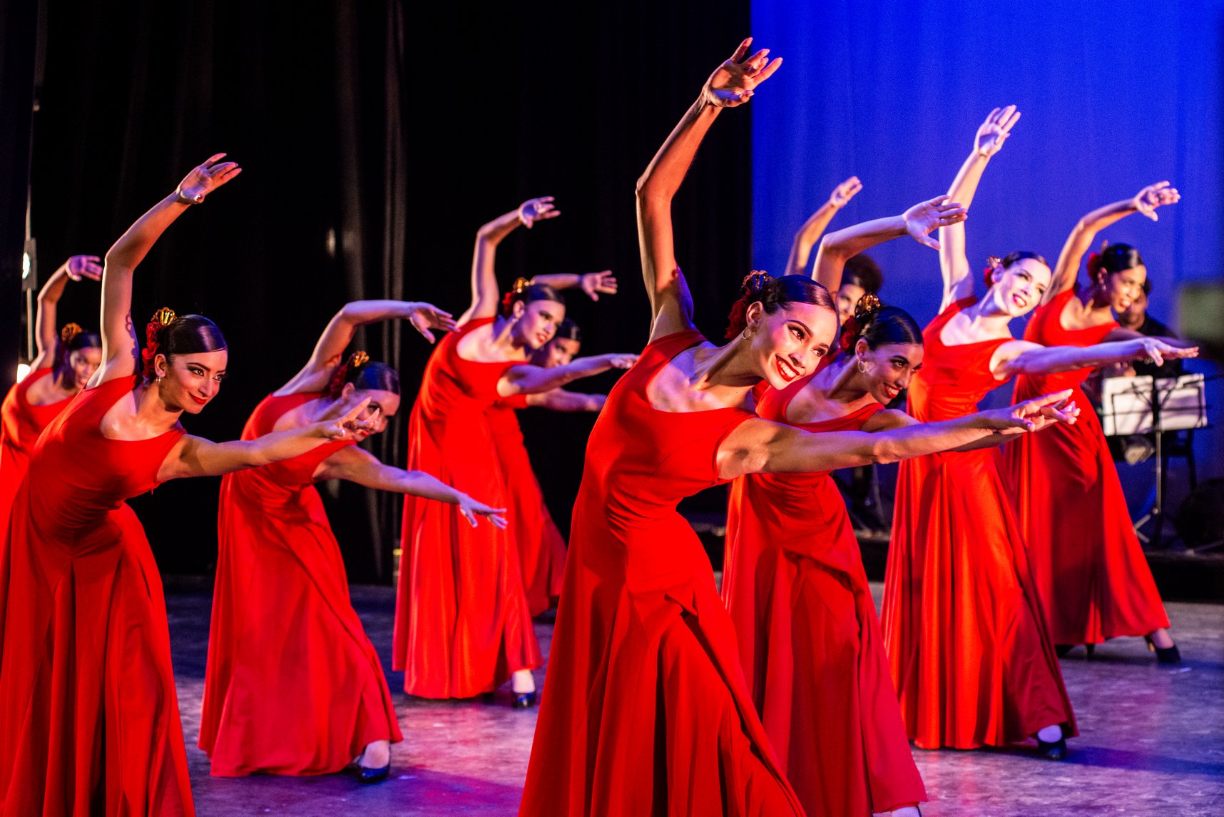 Compañía Lizt Alfonso Dance Cuba en el Teatro Martí