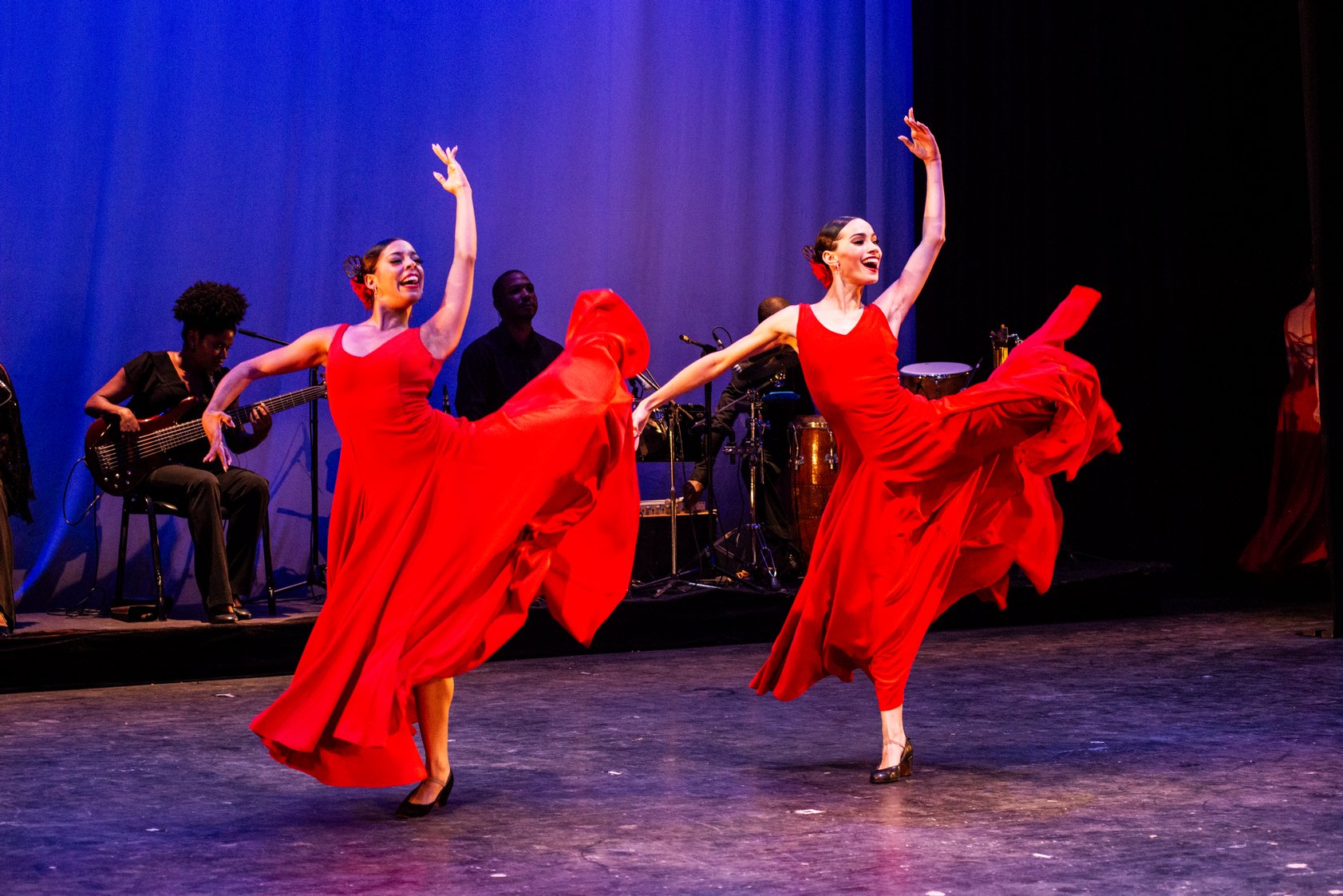Compañía Lizt Alfonso Dance Cuba en el Teatro Martí